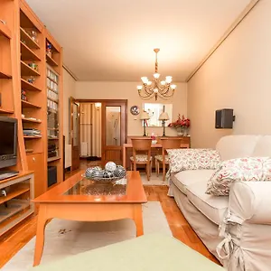 Céntrico Con Vistas A La Ría! Garage, Ideal 2-4 Apartamento